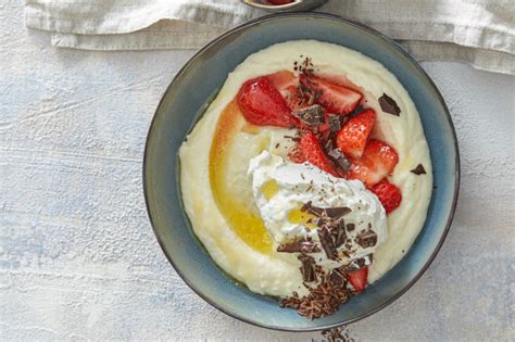 Zloženie krupicovej kaše s jablkom