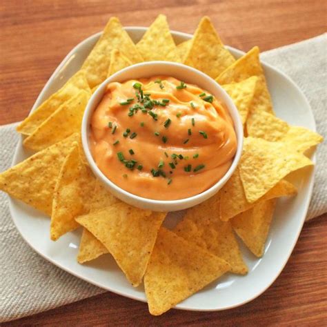 Sýrová omáčka Queso Salsa Dip