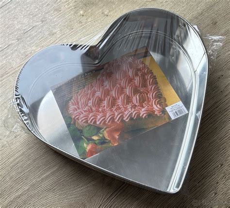 Forma na tortu v tvare srdca