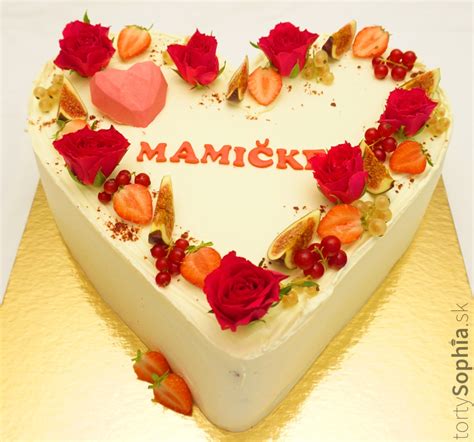 Rôzne varianty torty v tvare srdca