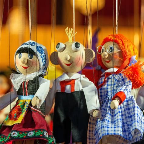 Marioneta ovládaná zhora