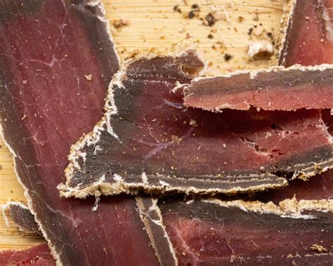 Ilustrácia procesu výroby sušeného mäsa