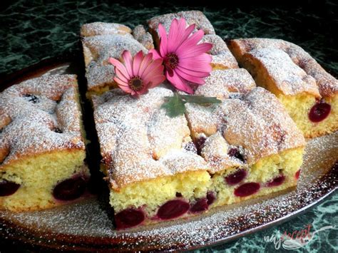 Upečená bublanina s čerešňami