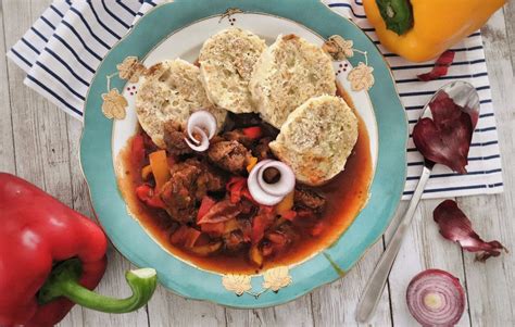 Štruktúra ingrediencií na maďarský guláš