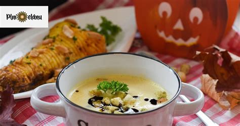 Misa krémovej tekvicovej polievky