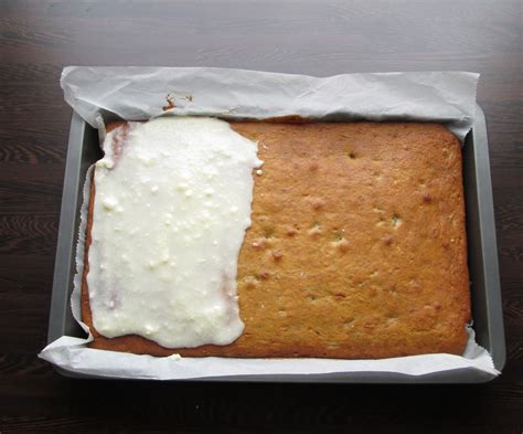 Vrstvenie banánového zákusku