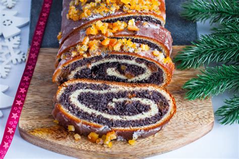 Makowiec s makovou náplňou