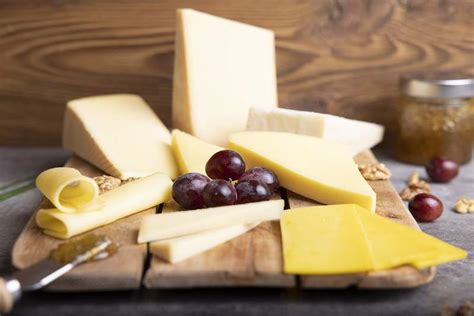 Fotografia rôznych druhov syrov