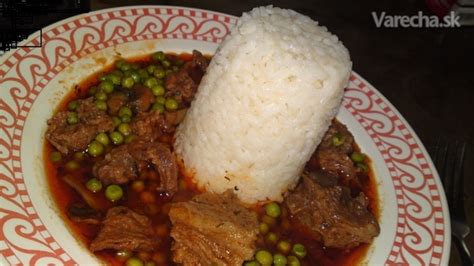 Ilustračná fotka hovädzieho mäsa na hrášku