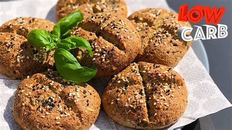 Rôzne low carb pečivo