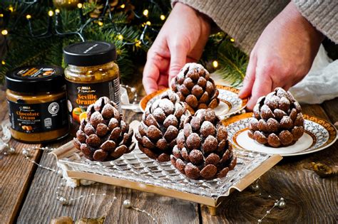 Nepečené vianočné šišky ozdobené