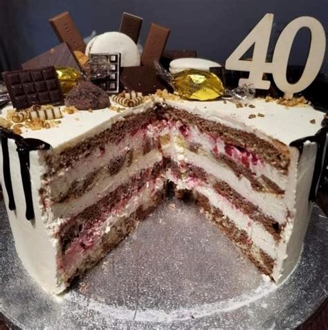 Vrstvenie a plnenie torty