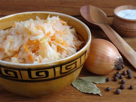 Ilustrácia zdraviu prospešných účinkov kyslej kapusty