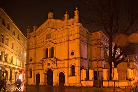 Židovská štvrť v Budapešti s ruin barmi