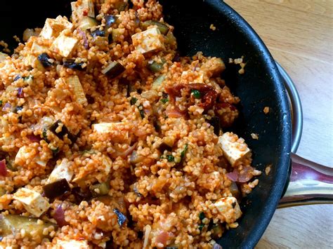 bulgur s bazalkovým tofu