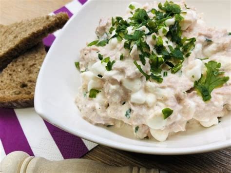 Tuniaková nátierka s cottage syrom