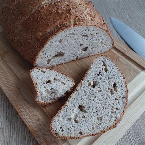 Fotografia pšenično-ražného chleba