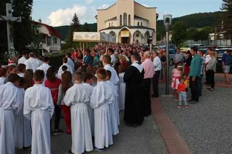 Procesia s Najsvätejšou Sviatosťou