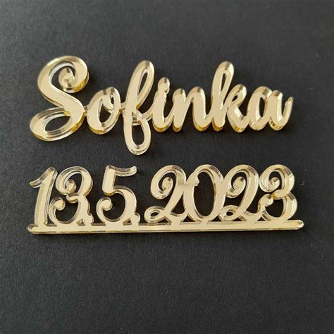 Akrylové iniciálky na tortu