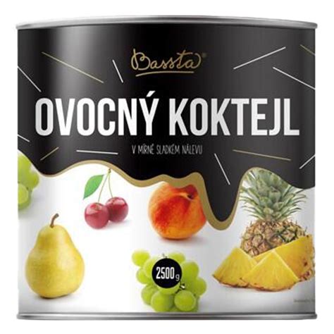 Ovocný kompót v pohároch