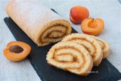 Základné suroviny na piškótovú roládu