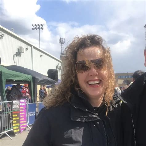 Claire Simmons a jej jediné jedlo - pizza