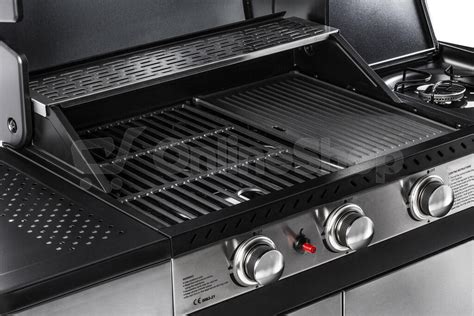 Plynový gril s otočnými kolieskami