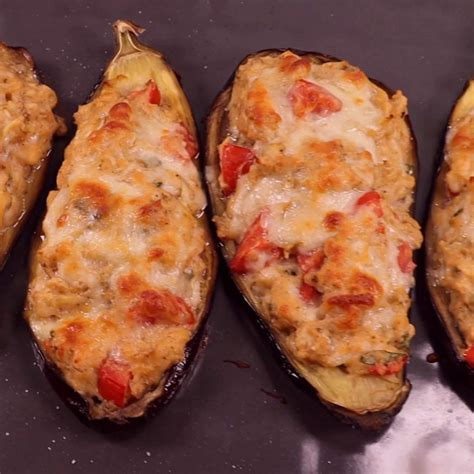 Zapekaný baklažán s mozzarellou a paradajkami