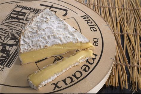 Porovnanie syrov Brie de Meaux, Brie de Melun a Brie de Coulommiers