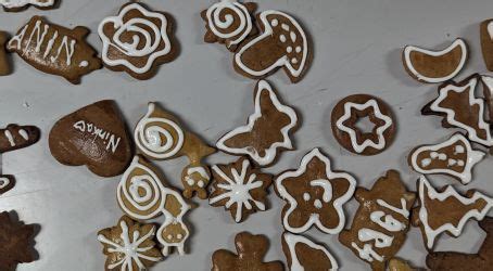 Zdobenie vianočných perníkov