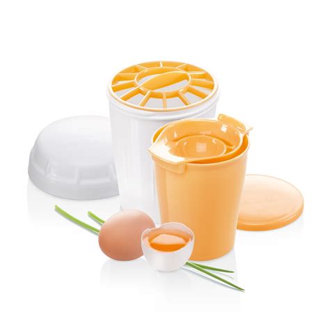 Ilustrácia oddelenia bielkov od žĺtkov