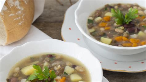 Ingrediencie na tradičnú andorrskú polievku Escudella