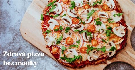 Nízkosacharidová pizza z karfiolu
