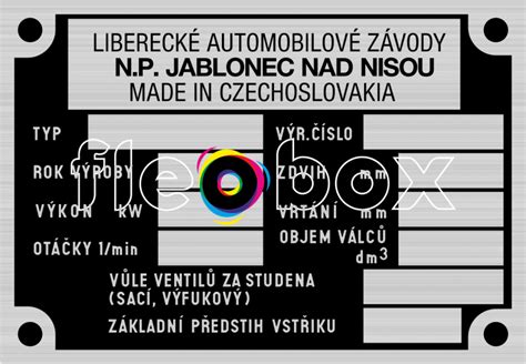Výrobný štítok spotrebiča so sériovým a artiklovým číslom