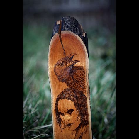 Príklady pyrografie na drevených výrobkoch