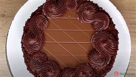 Famózna čokoládová torta