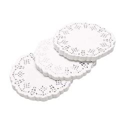 Papierové krajky pod tortu