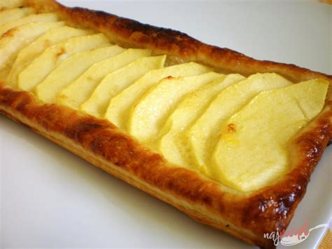 Jablkový koláč z lístkového cesta s mandľami