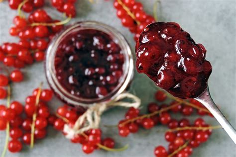 Zavárané červené ríbezle s mrkvou