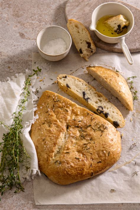 Olivový olej a tradičný dalmatínsky chlieb