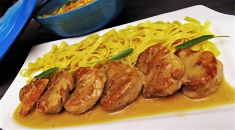 Rez bravčovej panenky s ružovým stredom