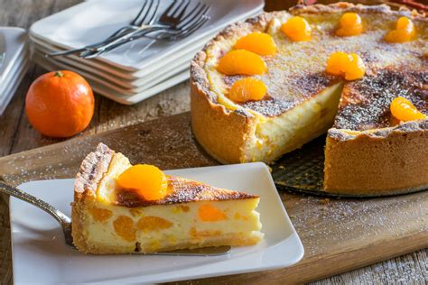 Ilustračné foto jogurtového koláča s mandarínkami