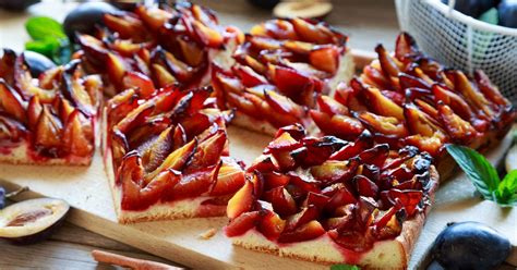 Ilustračné foto ovocia na koláči