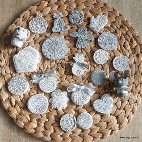 Hotové výrobky z ryžovej hmoty