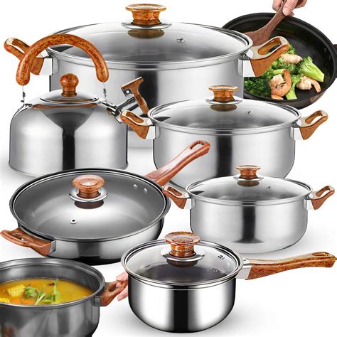 rozličné typy kuchynských hrncov