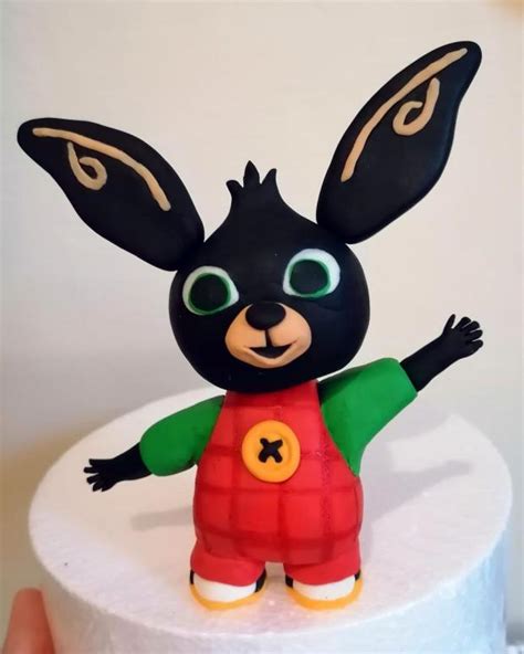 Príklad torty so zajačikom Bing