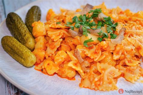 Grafika porovnávajúca tradičný a alpský granadír