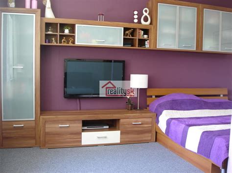 Fotografia luxusného interiéru so zariadenou spálňou