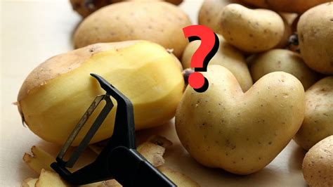 Surové zemiaky pripravené na varenie