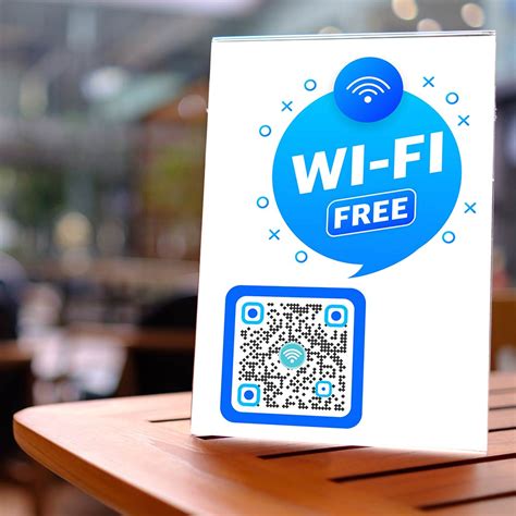 Ilustrácia QR kódu na stolíku v reštaurácii